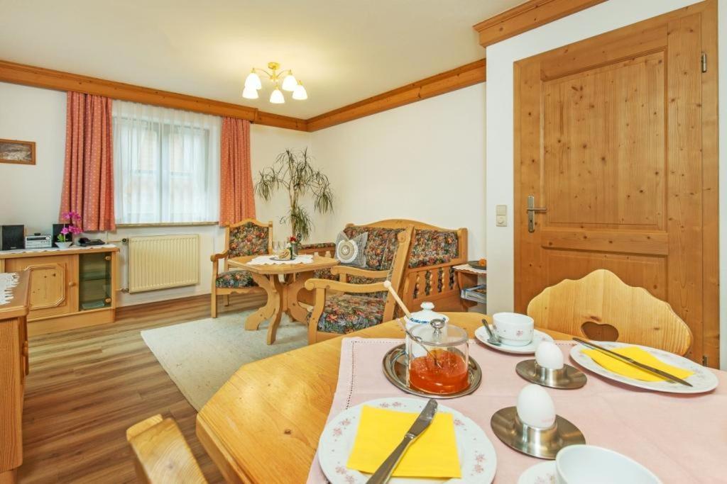 Appartement Haus Schmiederer à Reit im Winkl Extérieur photo